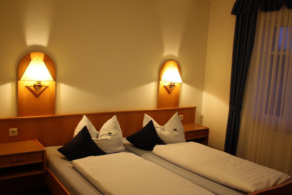 Hotel Restaurant Bergeshoehe Mettingen  Phòng bức ảnh